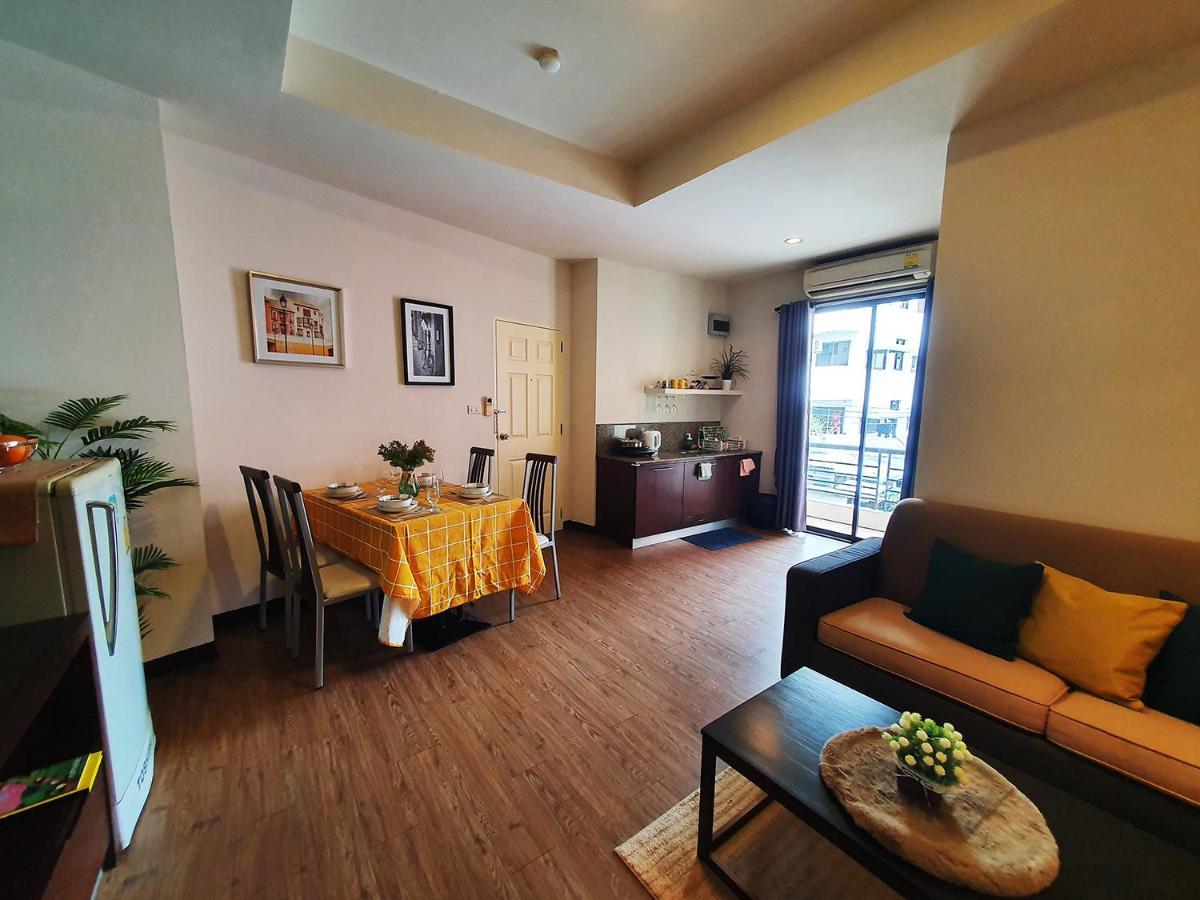 552 Residence Bangkok Esterno foto